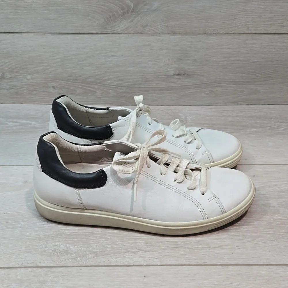 Ecco Womens Leather Lop top sneakers shoes sz 40/9-9.5